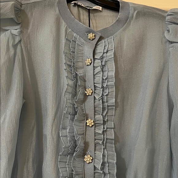 Zara blue ruffled top with jeweled buttons. NWT. - Picture 4 of 4